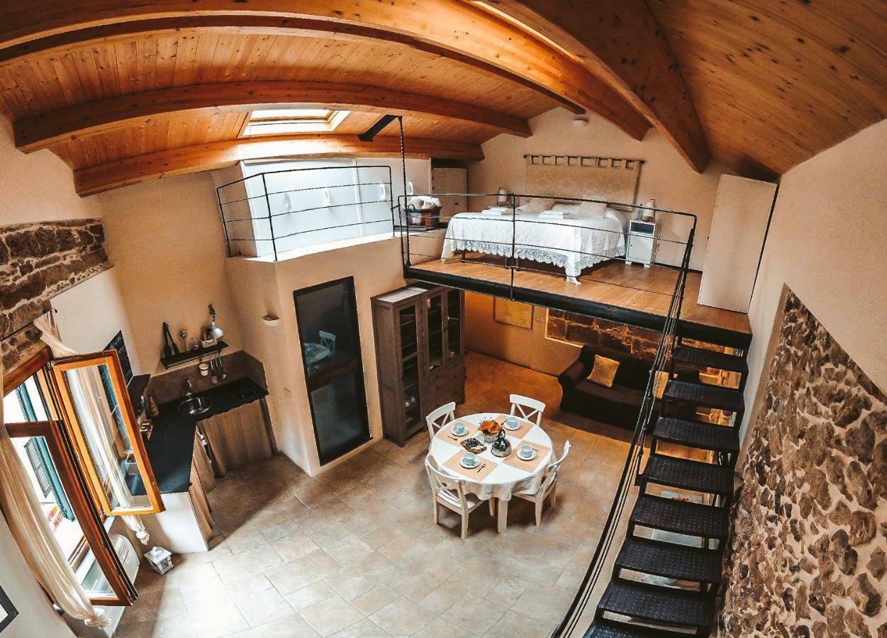Hillary'S Loft Apartamento Alghero Exterior foto
