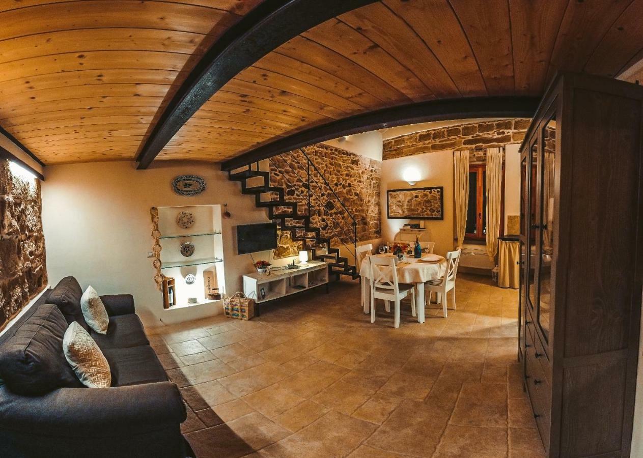 Hillary'S Loft Apartamento Alghero Exterior foto